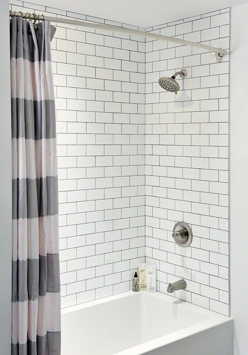 WHITE FLAT GLOSSY SUBWAY TILE 3x6