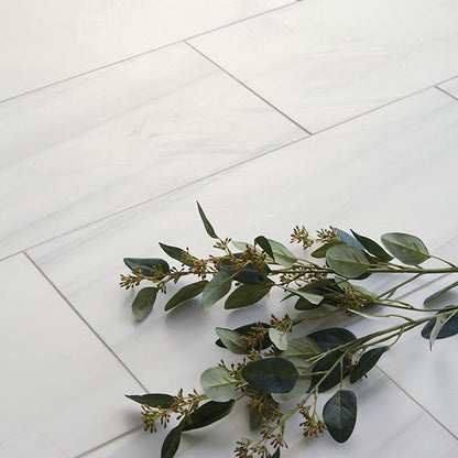 Pietra Divina Calacatta Dolomiti Triangle, Straight Edge 2X2 Mixed