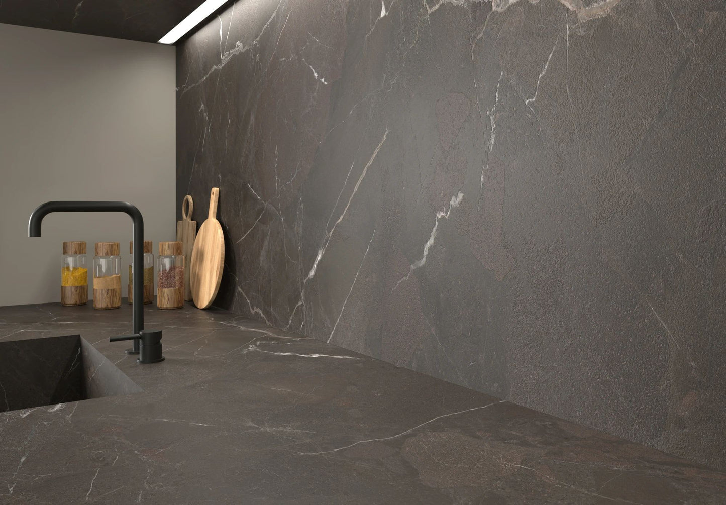 Breccia ImperiText01 Sr
