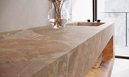 Breccia Oniciata