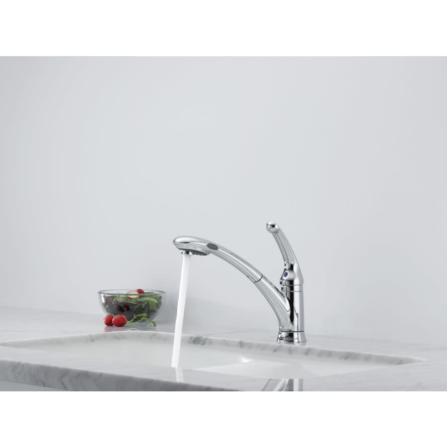 Signature Pull-Out Kitchen Faucet with Optional Base Plate - Includes Lifetime Warranty