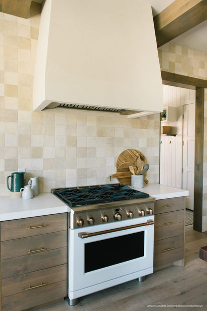 Cloé 5X5 Glossy Ceramic Tile in Creme