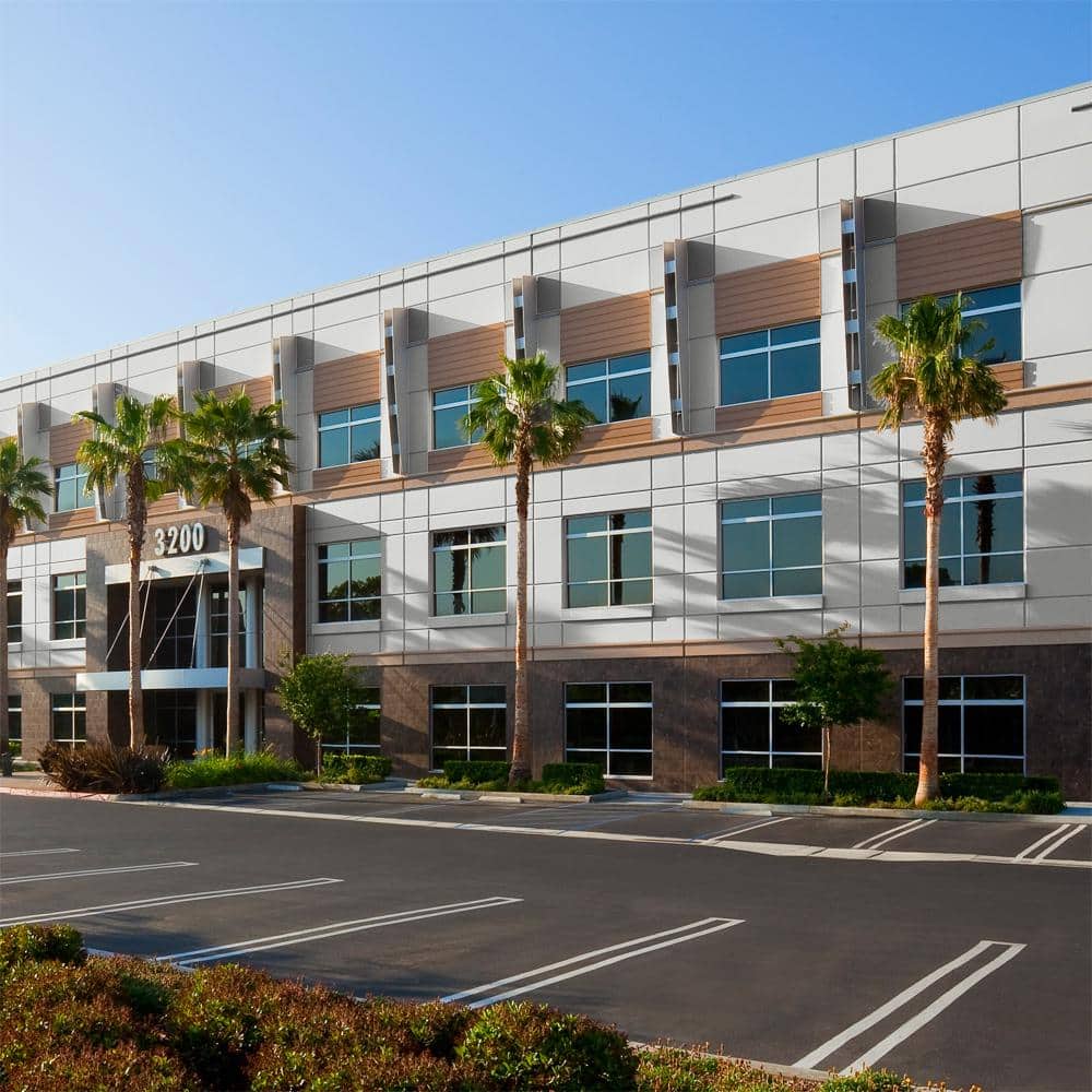 Behr Pro 5gal Antique White - e600 Satin