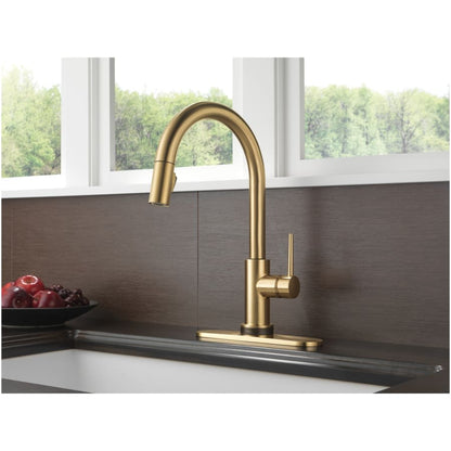 Trinsic Pull-Down Kitchen Faucet with On/Off Touch Activation, Magnetic Docking Spray Head - Includes Lifetime Warranty (5 Year on Electronic Parts)