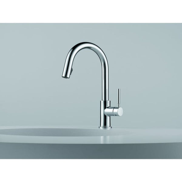 Solna Pull-Down Kitchen Faucet with Hidden Magnetic Docking Spray Head - Limited Lifetime Warranty