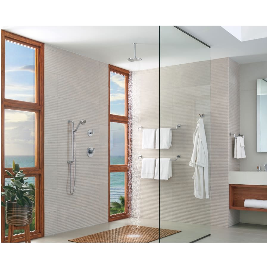 Litze 30" Towel Bar