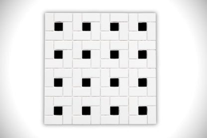 Pinwheel White and Black